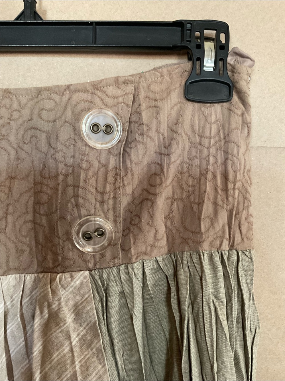 D Studio. Boho Tiered Patchwork Maxi Skirt in Taupe, Cream, and Gray. Size 4 - Picture 3 of 10